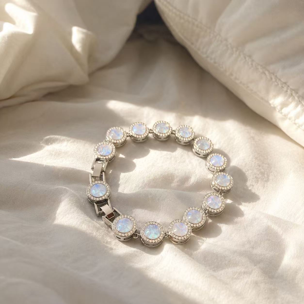 Opal Glow Link Bracelet – Sterling Silver & Iridescent Opal Crystal