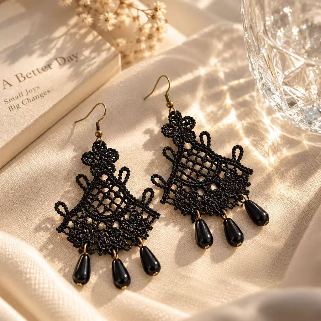 Vintage Gothic Lace Drop Earrings – Black & Ivory Statement Dangle Earrings, Crystal-Inspired Boho Jewelry for Halloween & Everyday Style