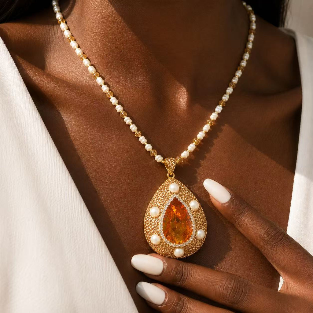 Elegant Pearl & Gold Teardrop Pendant Necklace with Amber Stone for Women's Fashion Jewelry