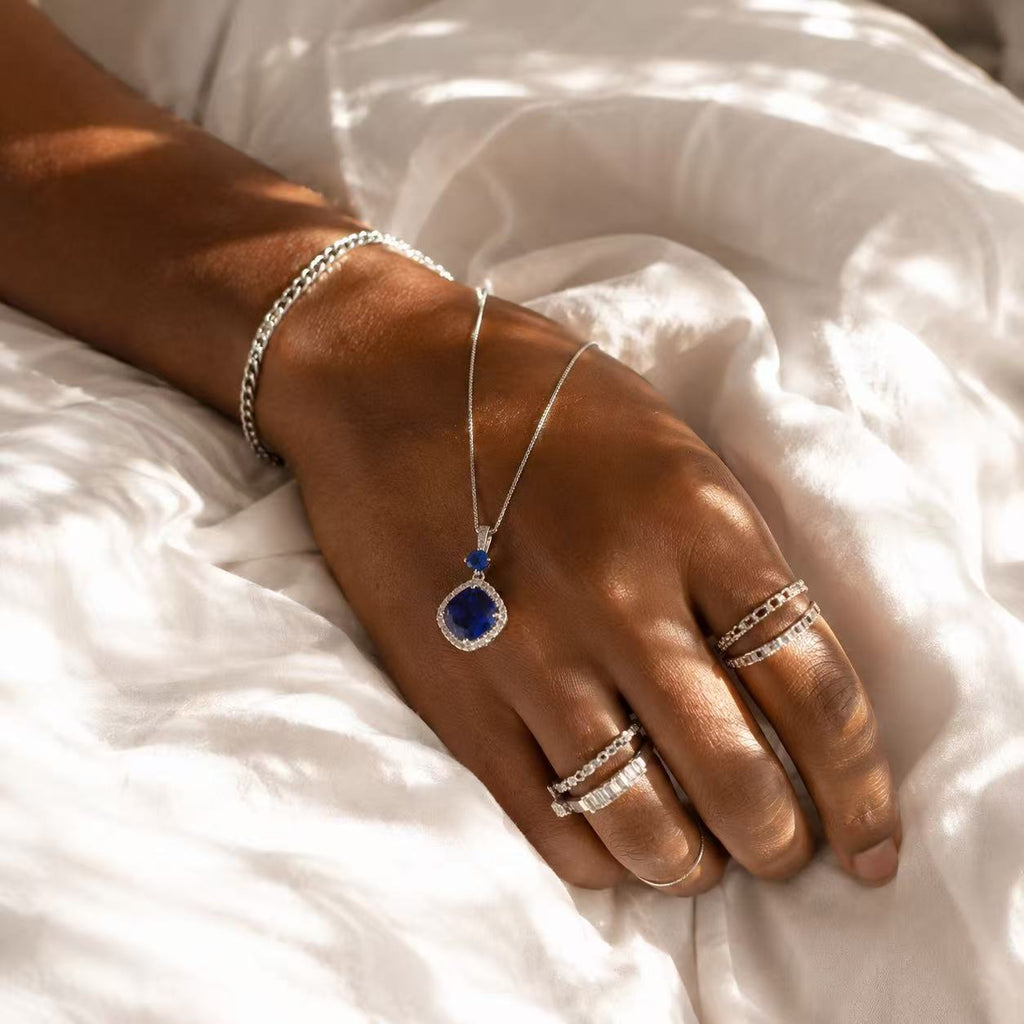 Royal Blue Crystal Pendant Necklace Elegant Blue Sapphire Pendant Necklace with Rhinestone Accents and Delicate Chain Design