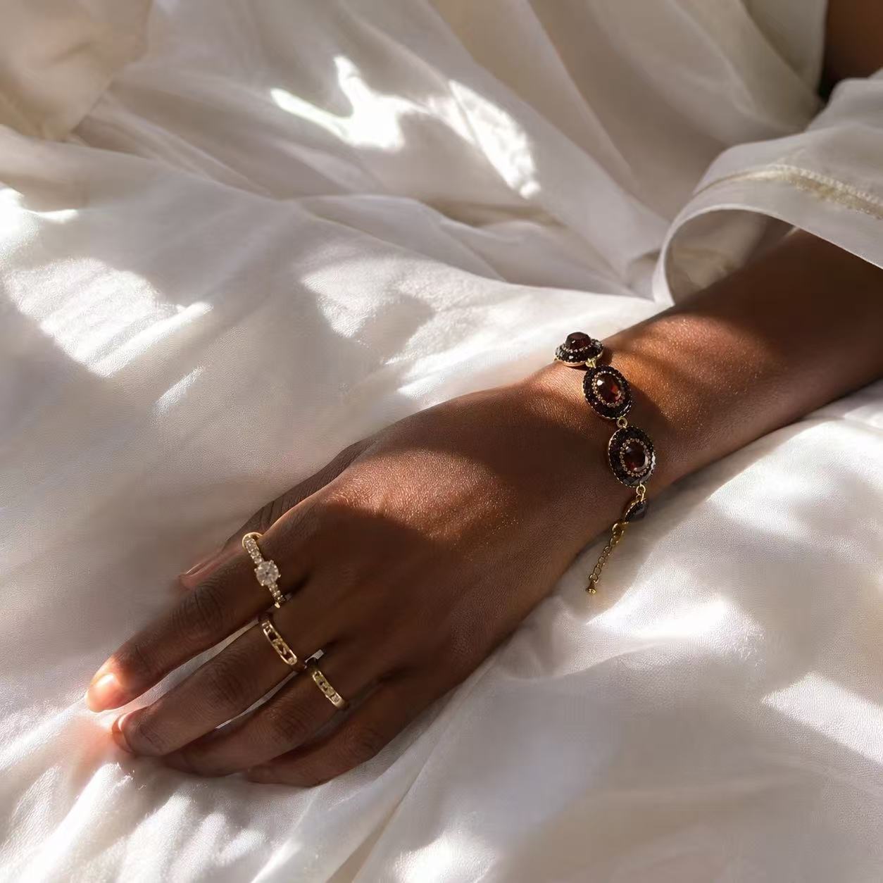 Garnet & Amethyst Statement Bracelet – Vintage-Inspired Gold-Tone Gemstone Jewelry