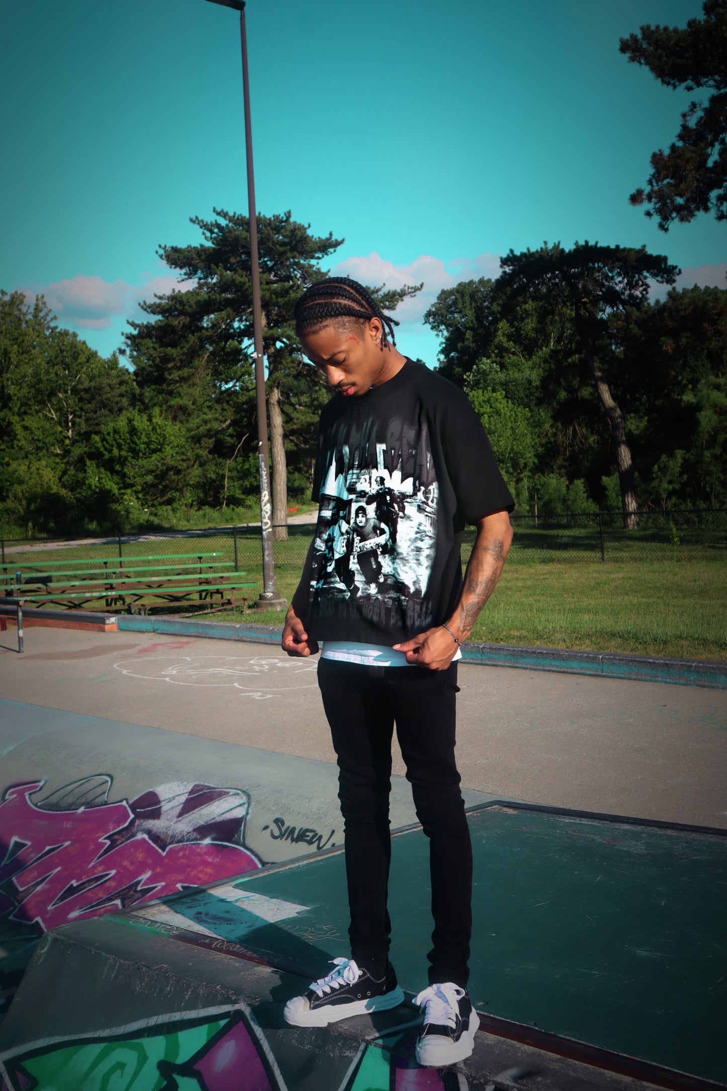 "ON THE RUN" BLACK ASH TEE