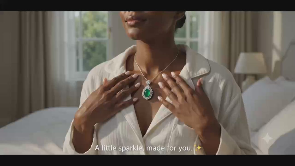 Elegant Emerald Pendant Necklace with Sparkling Halo Design and Delicate Chain for Women